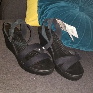 Black Crocs Leigh Wedge